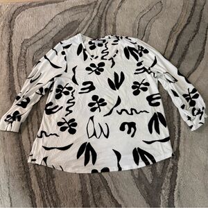 Chico's Top Shirt Tee Black White Botanical Print XL